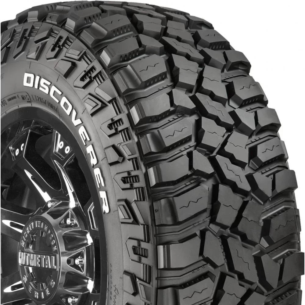 Cooper Discoverer SizeTT Pro All-Sizeeason 33X12.50R15LT 108Q Tire