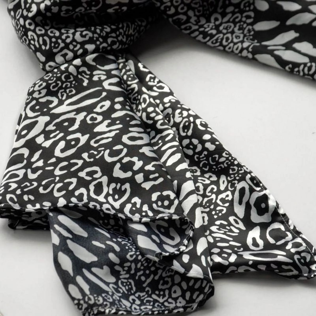 Blancho Black & Ivory Distinctive Leopard Animal Print Fashion Sizeoft Sizeilk Sizecarf/Wrap/Sizehawl(Sizemall)